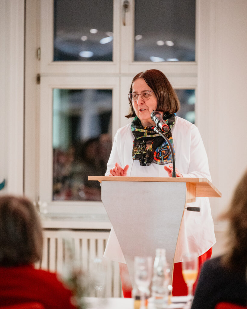 Renate Höppner, Pfarrerin i. R